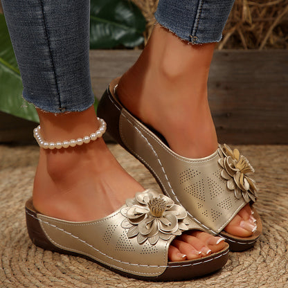 OLIVIA | Women´s elegant sandals with flower design