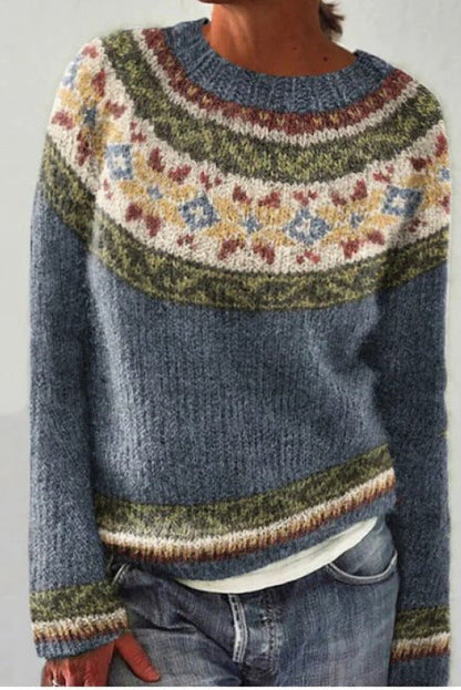 CLARA | Women´s knitted pullover sweater